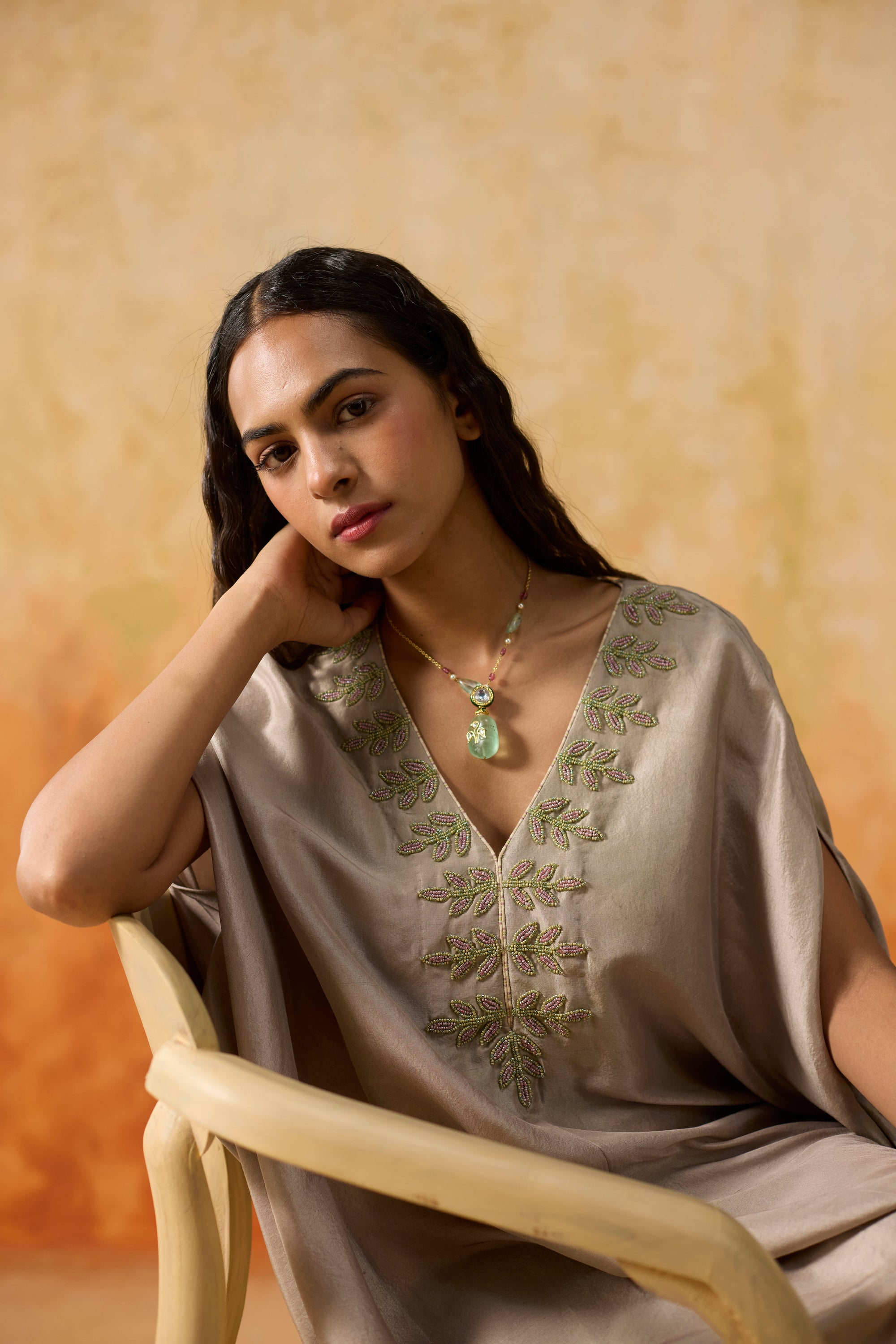 Earlstone Kaftan - Light Grey