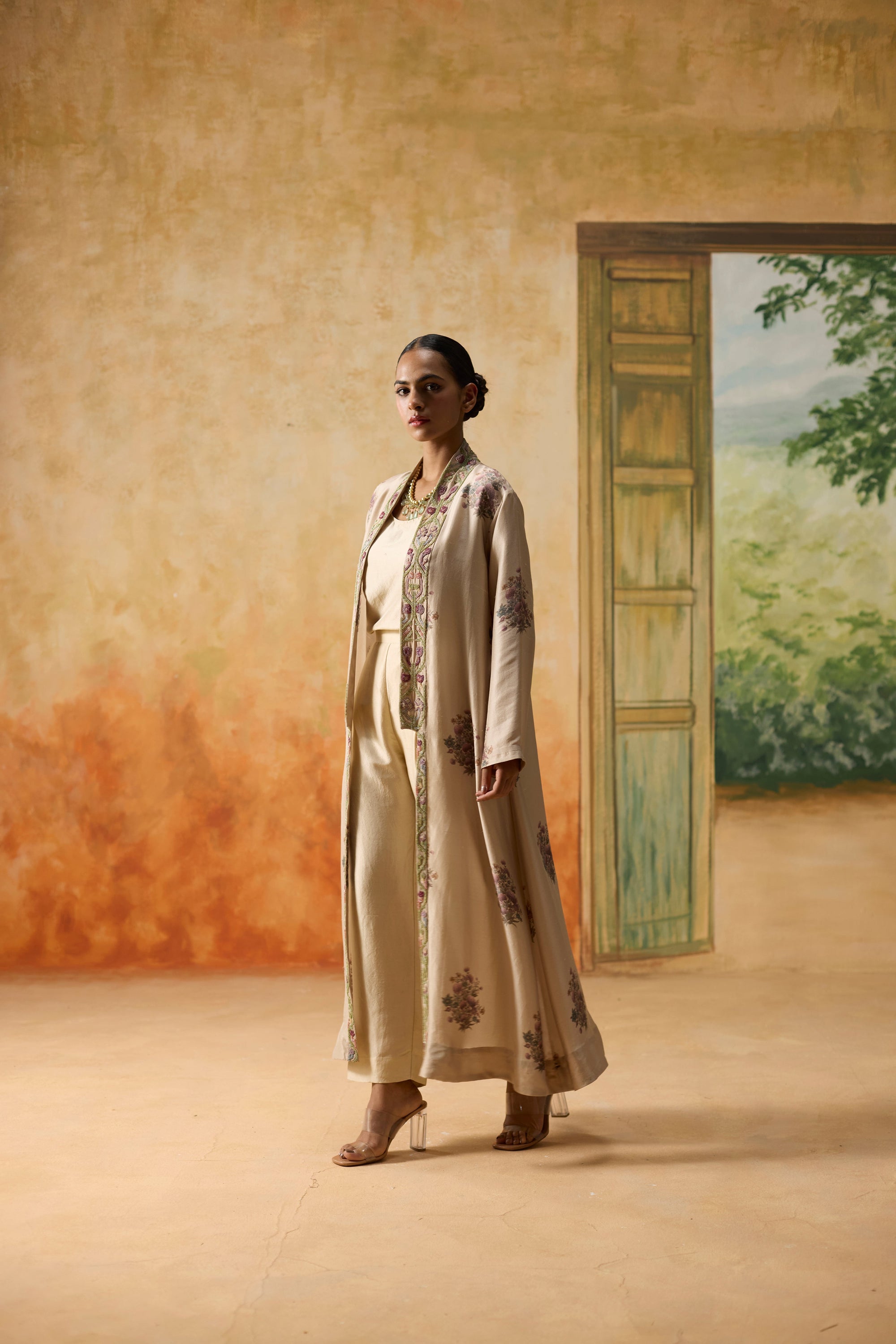 Hellea Jacket Set - Beige