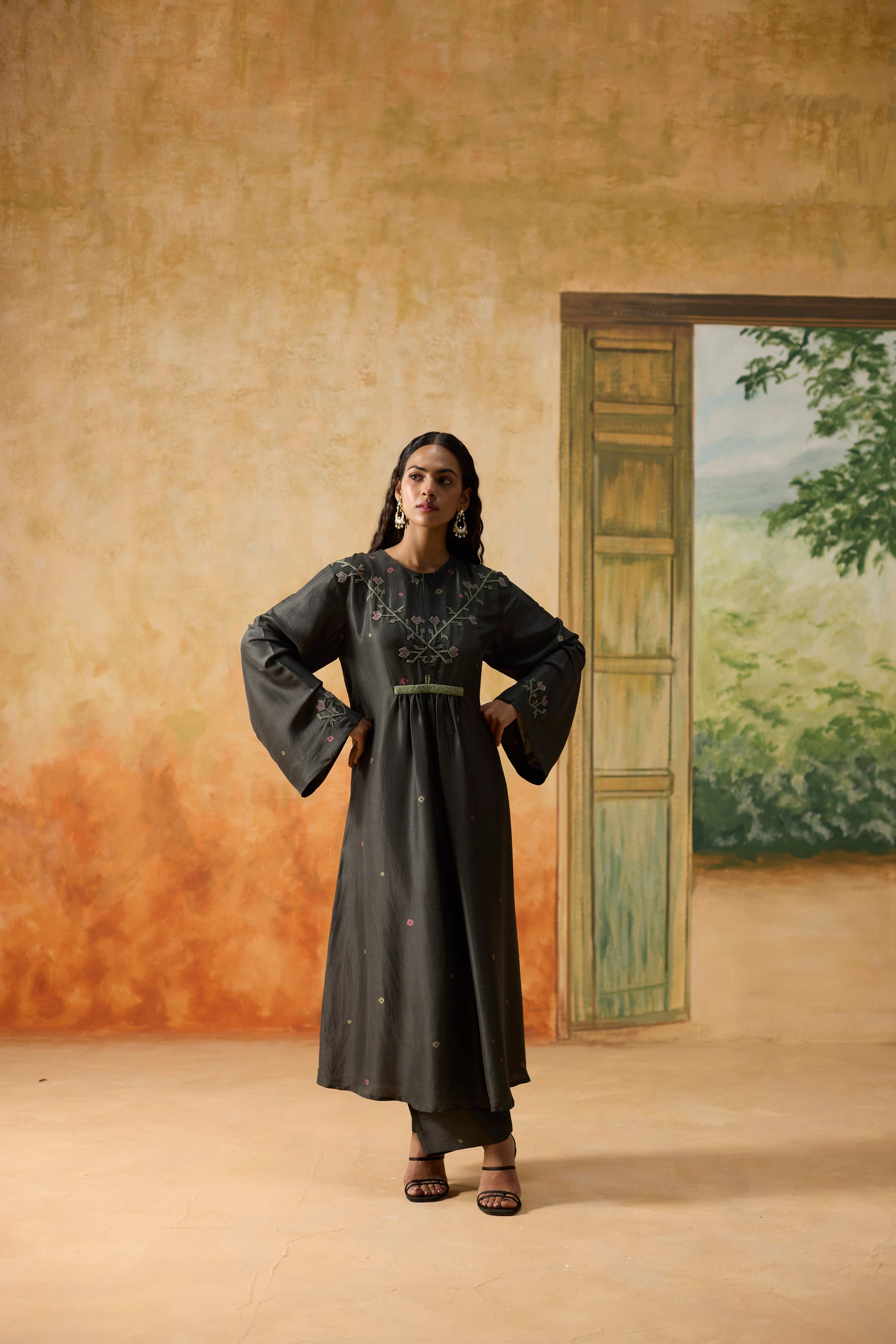 Bandani Kurta Set - Charcoal Grey