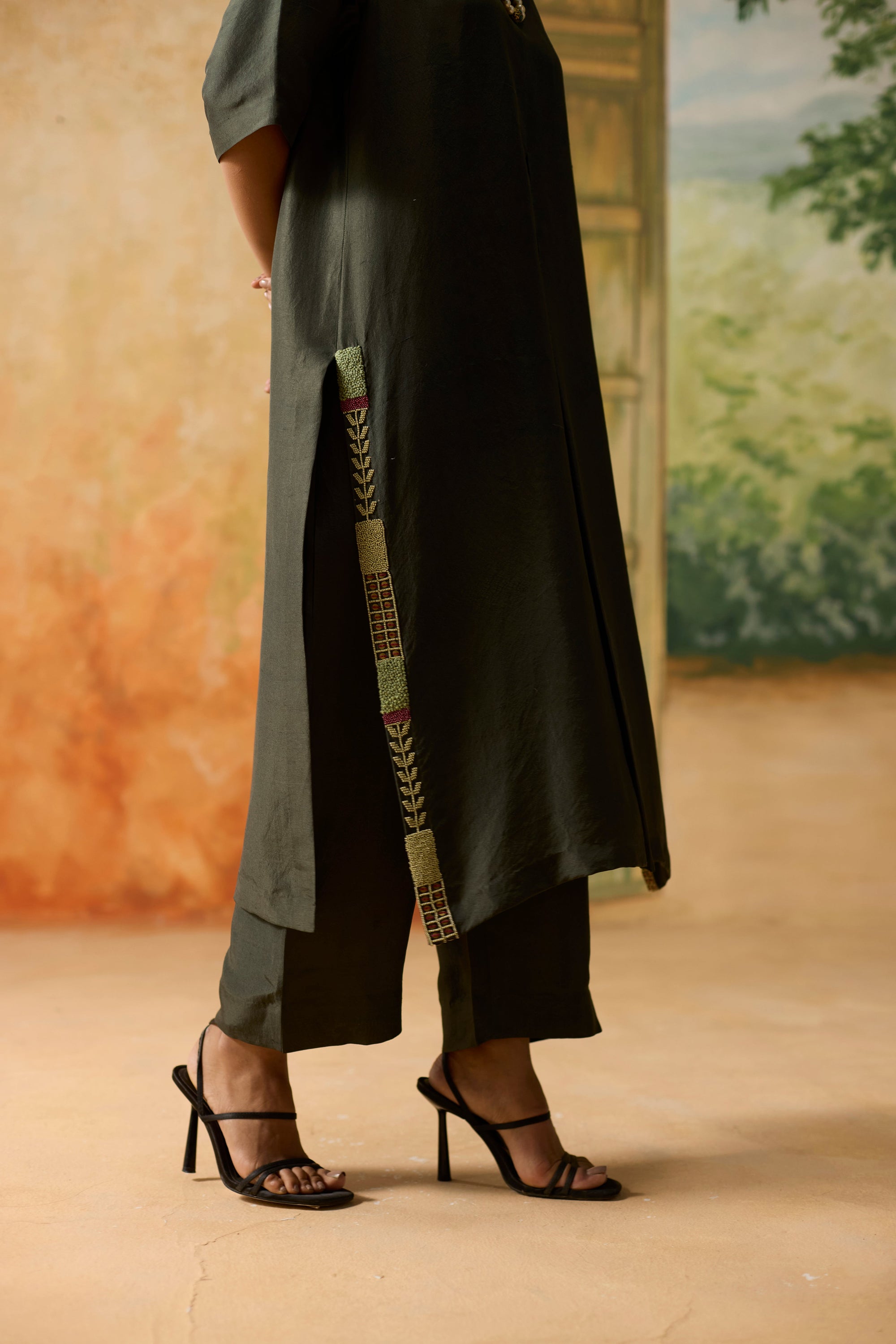 Fulard Kurta Set - Charcoal Grey