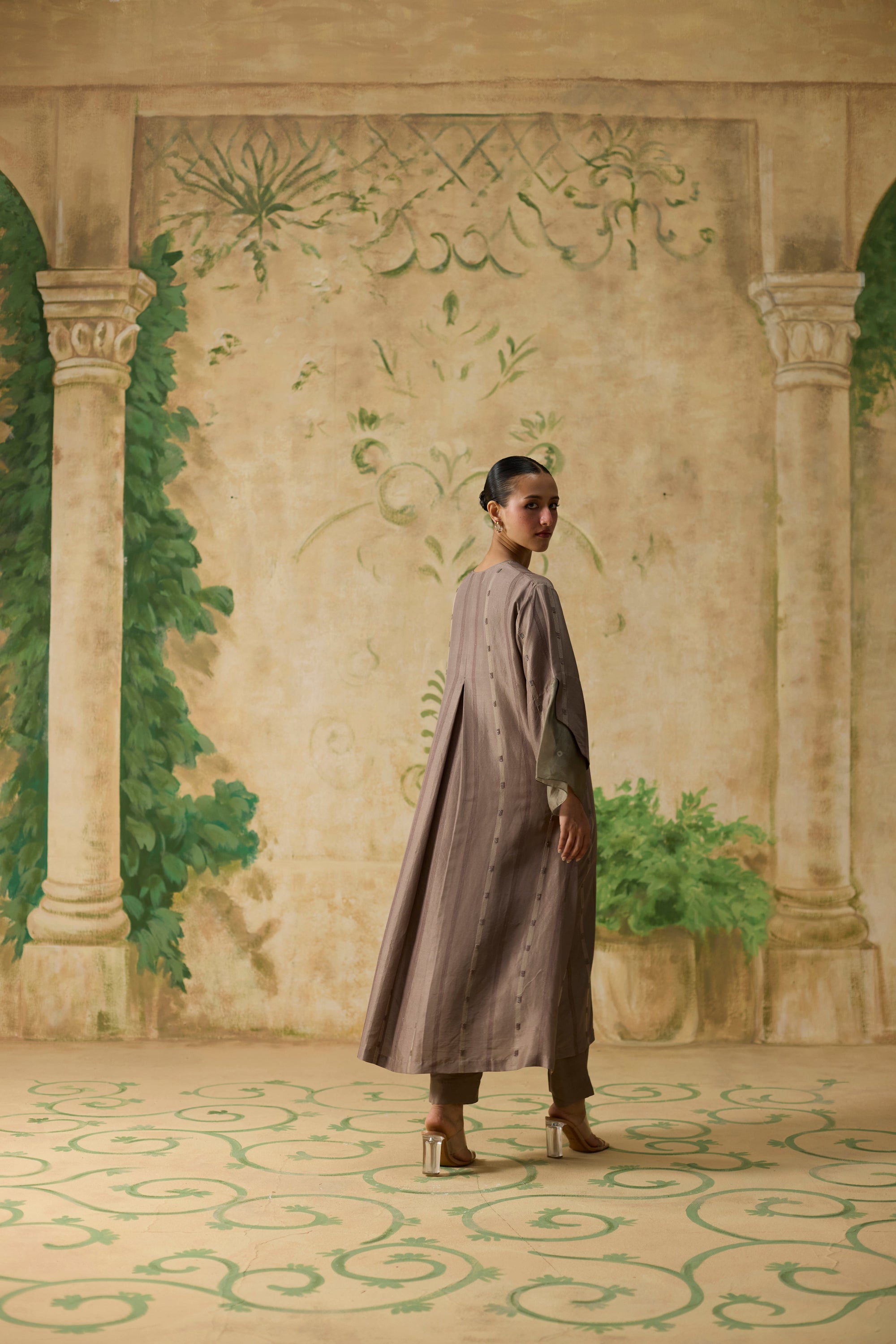 Mullen Kurta - Brown