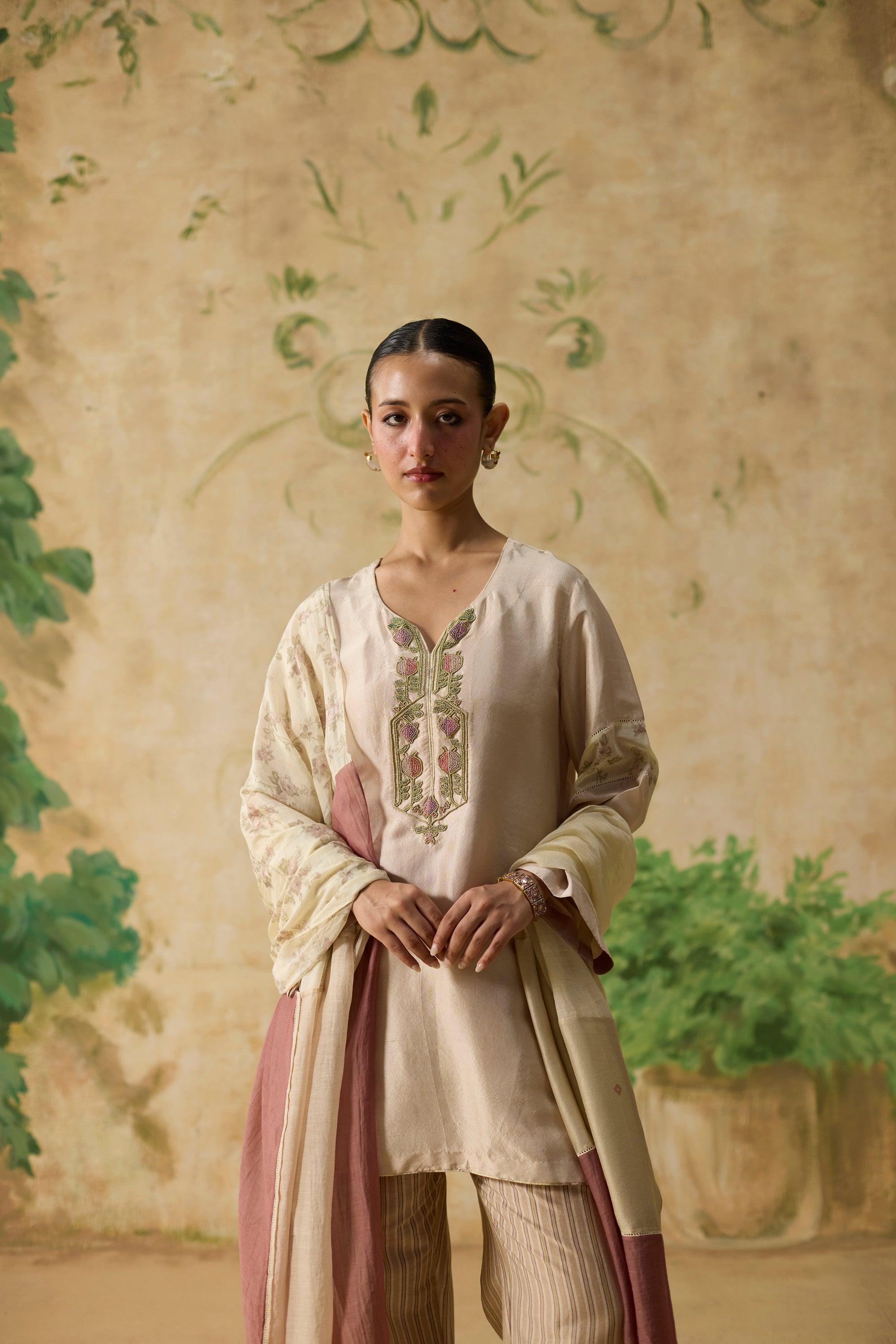 Zinnia Kurta Set - Beige And Pink