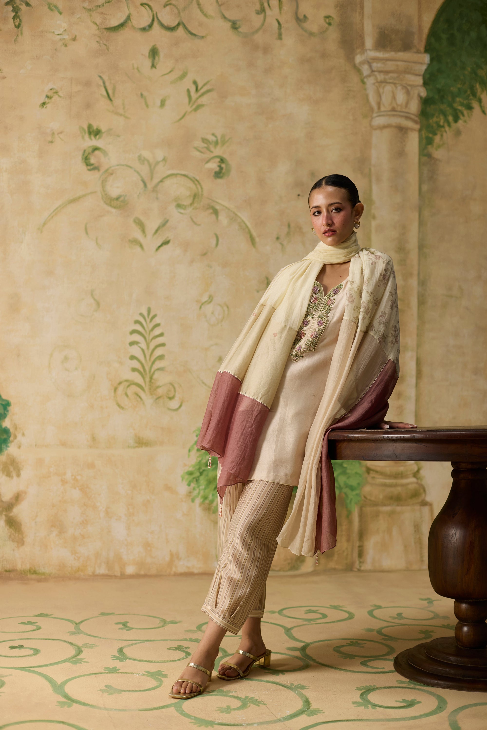 Zinnia Kurta Set - Beige And Pink
