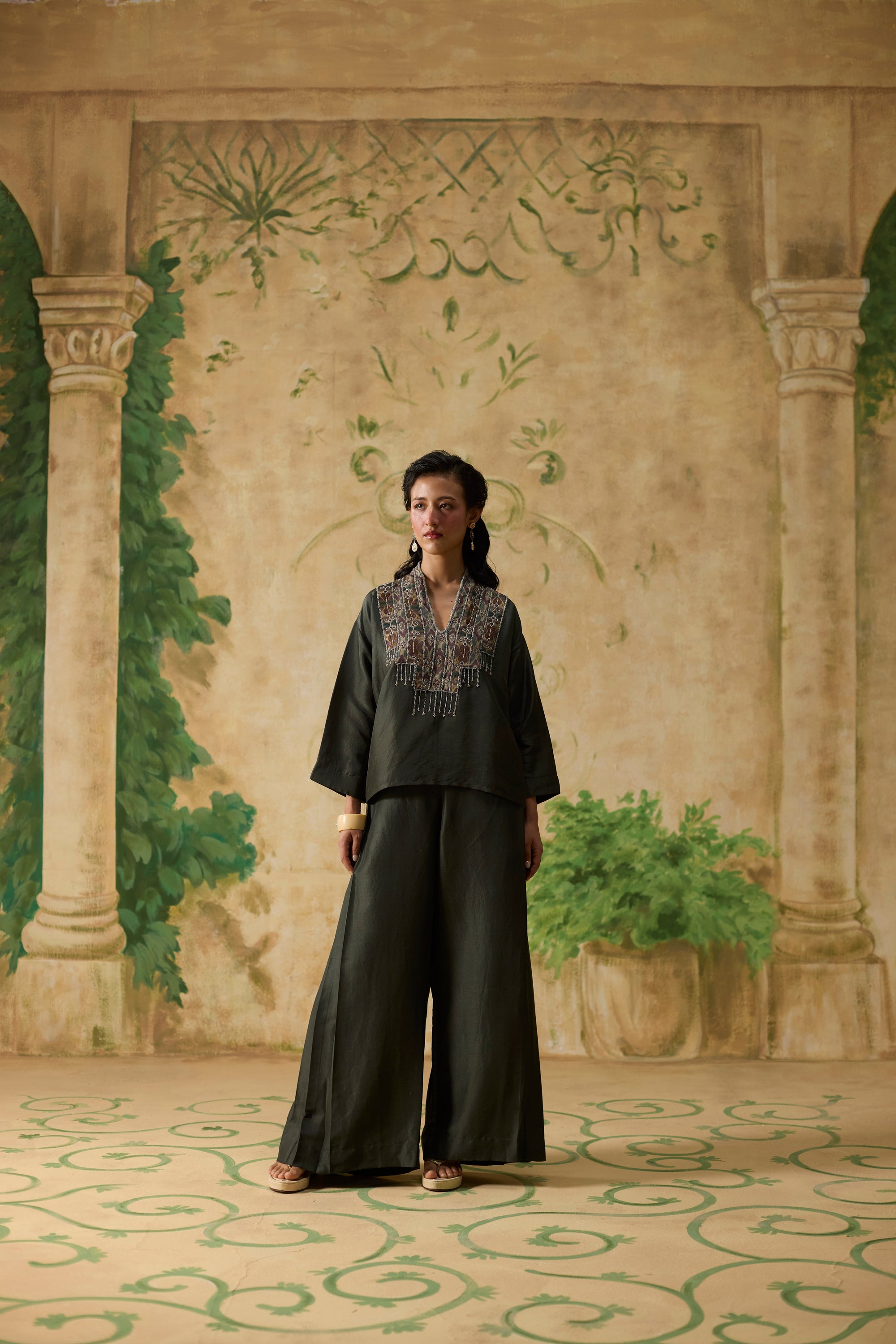 Ikira Pant - Charcoal Grey