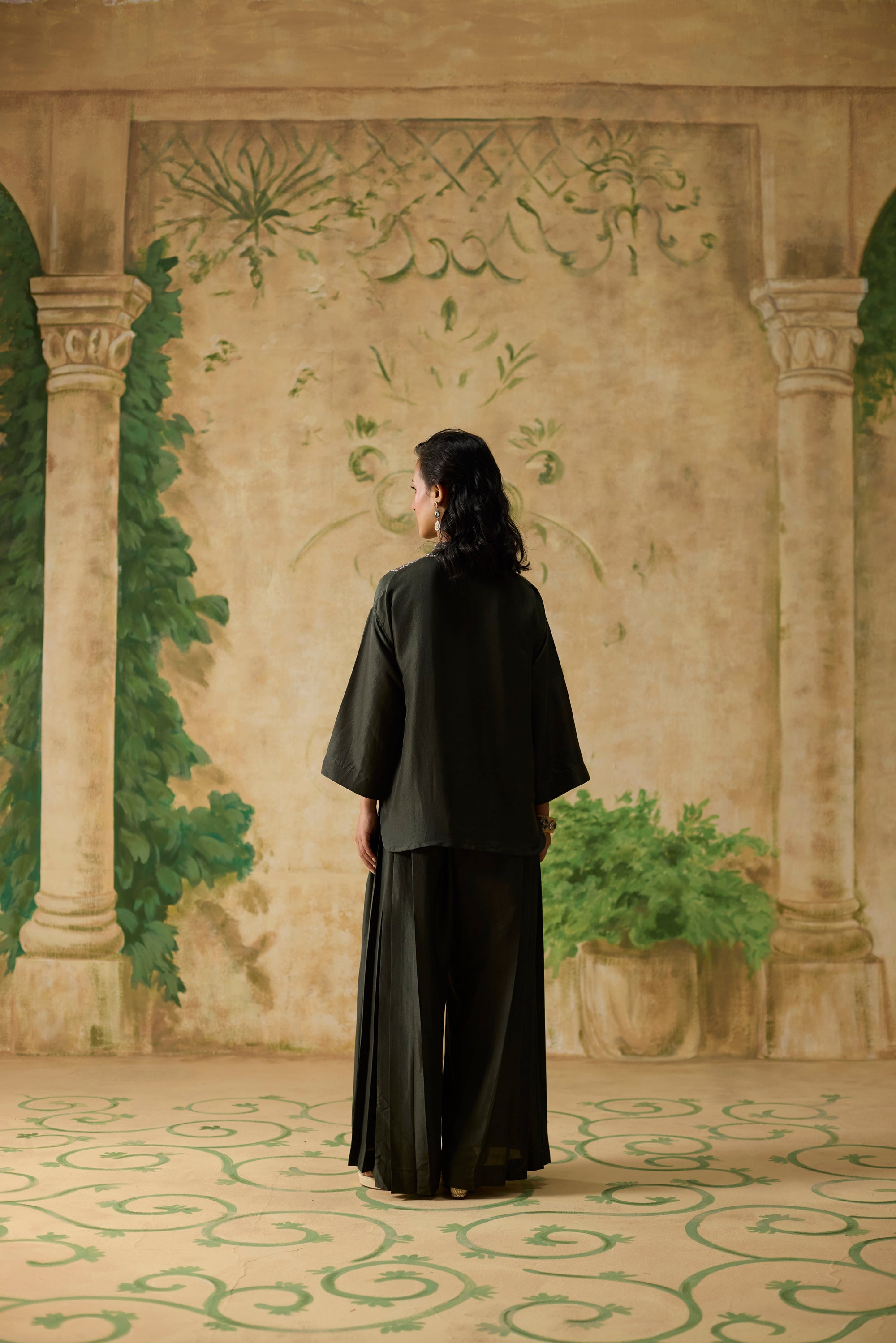 Ikira Pant - Charcoal Grey