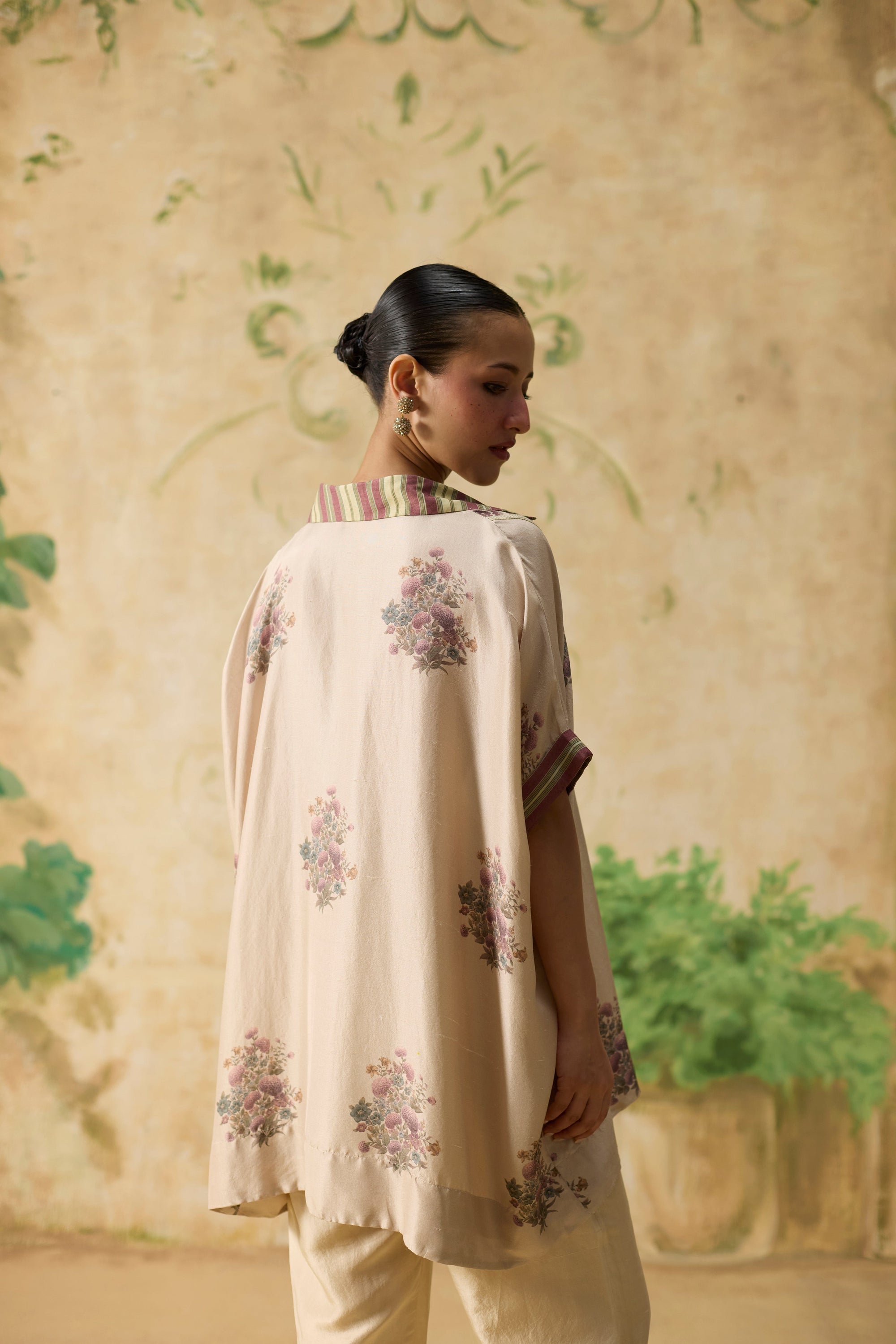 Kiiro Top - Beige And Purple