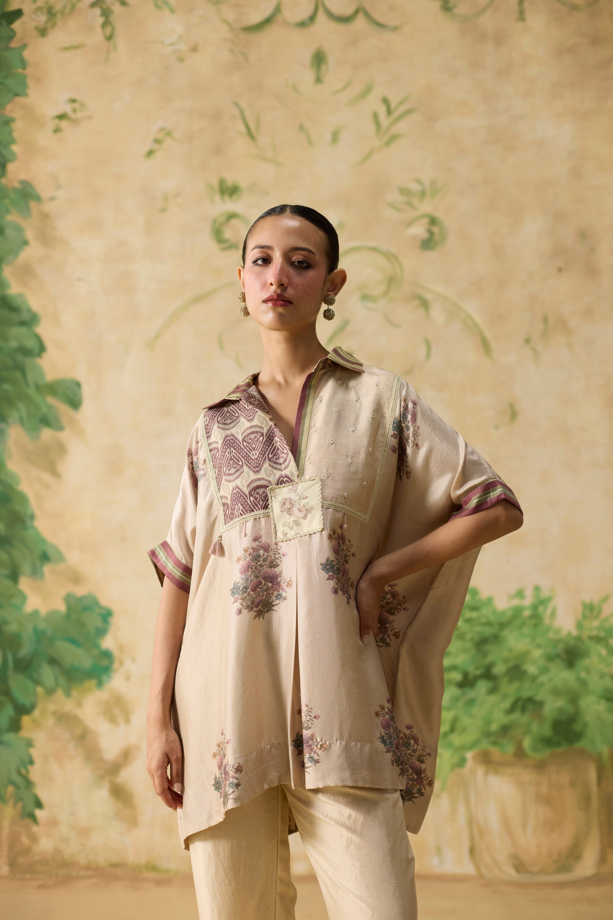Kiiro Top - Beige And Purple
