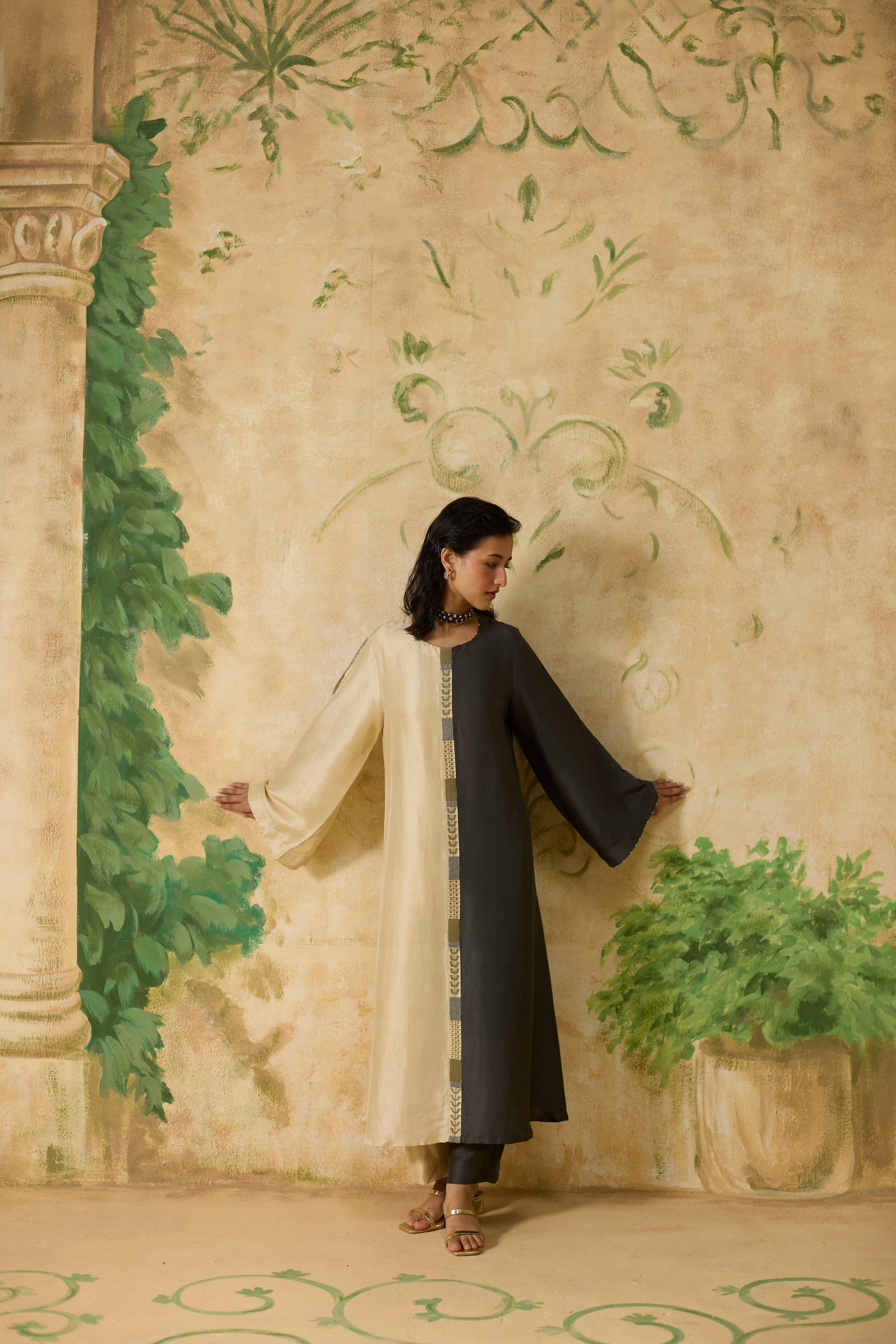 Twain Kurta Set - Charcoal Grey And Beige