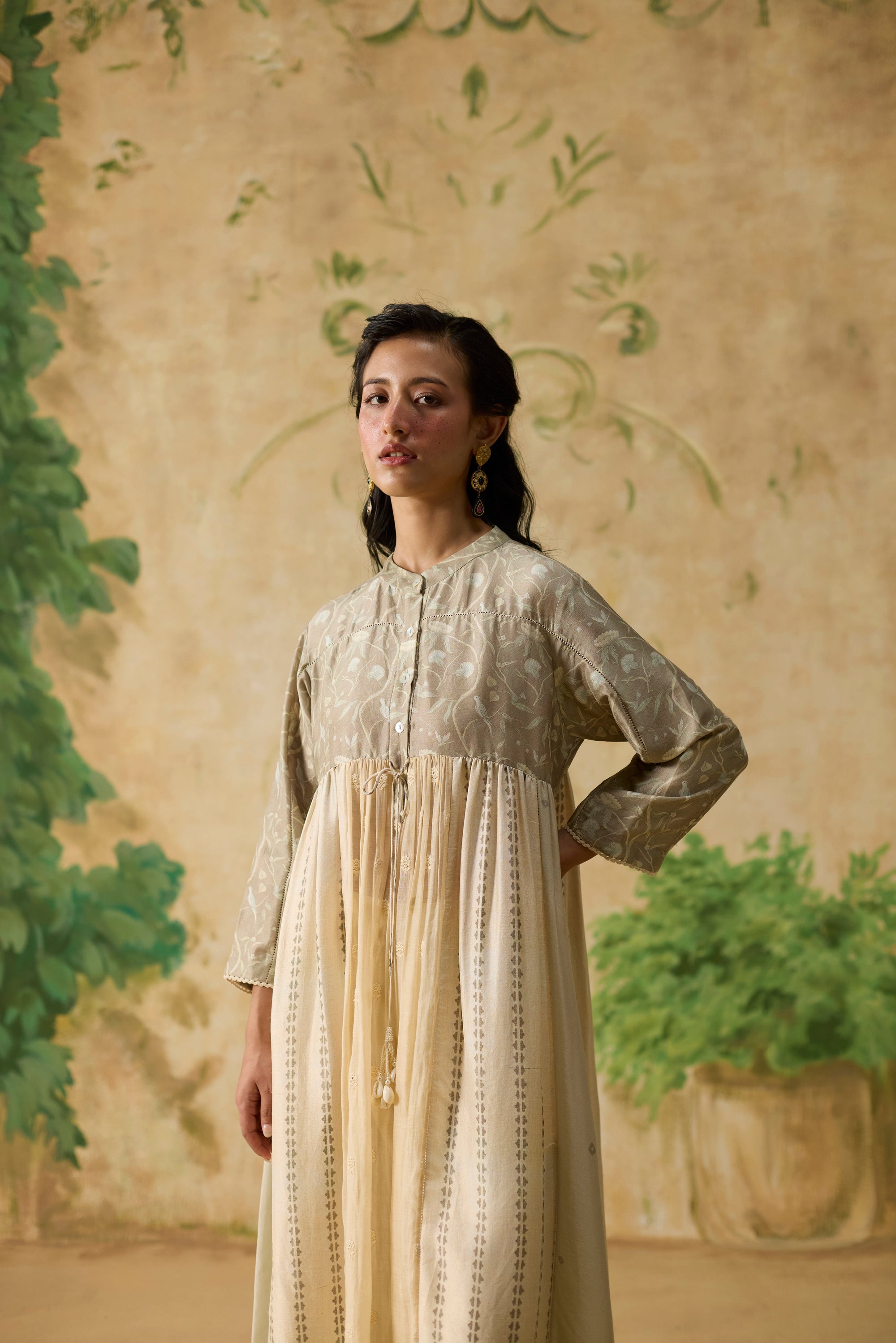 Chowa Kurta - Beige And Brown