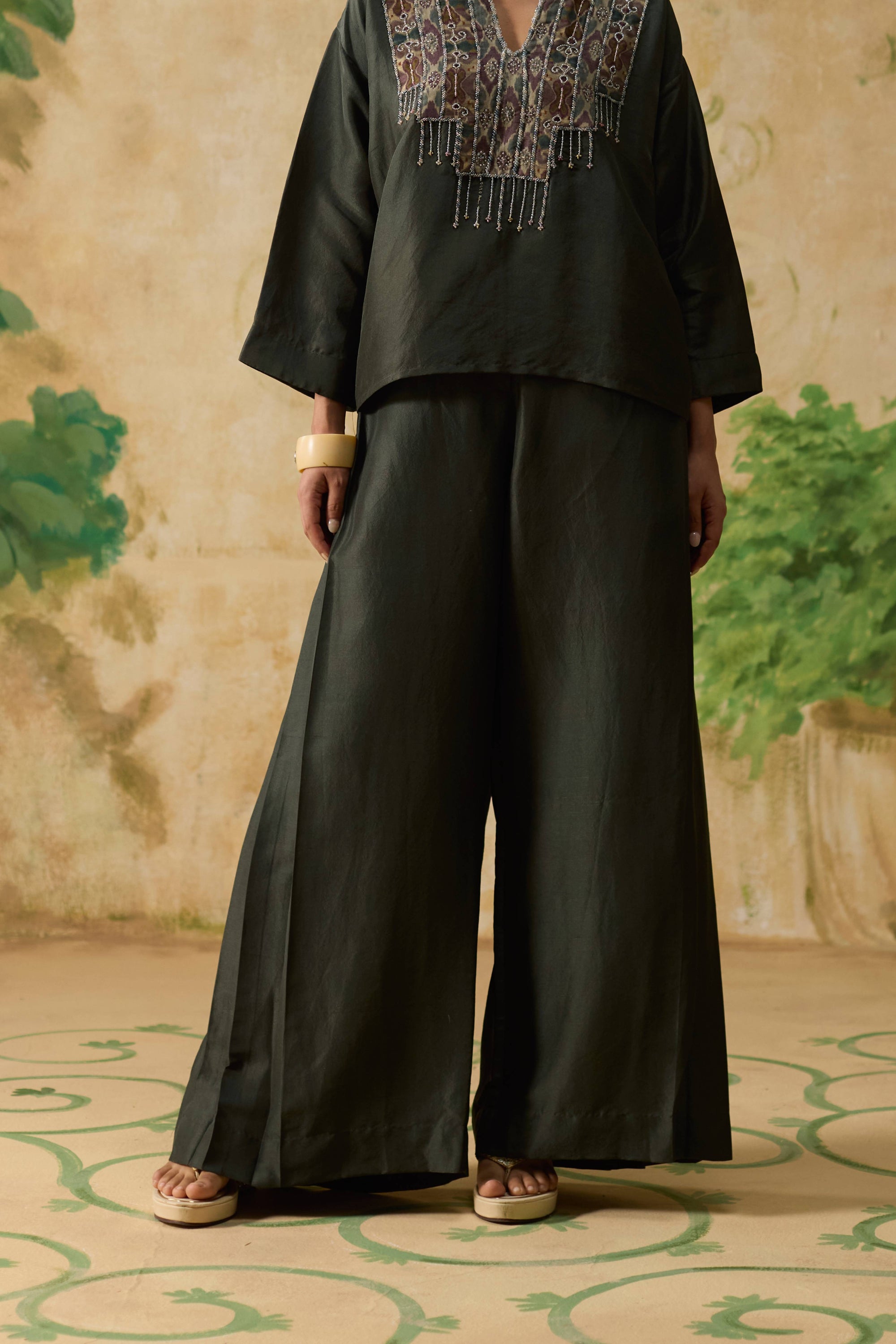 Ikira Pant - Charcoal Grey