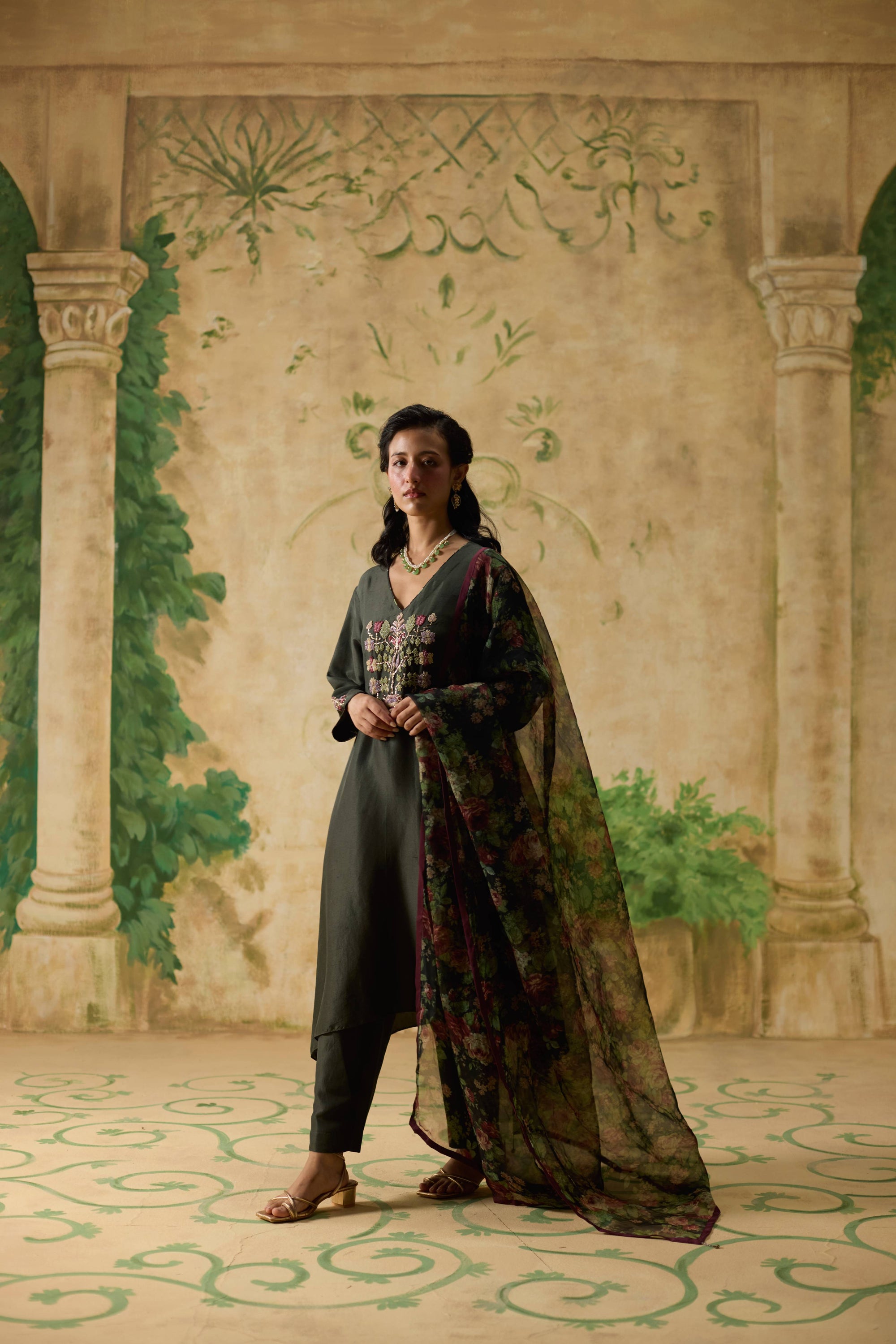 Orchid Kurta - Charcoal Grey