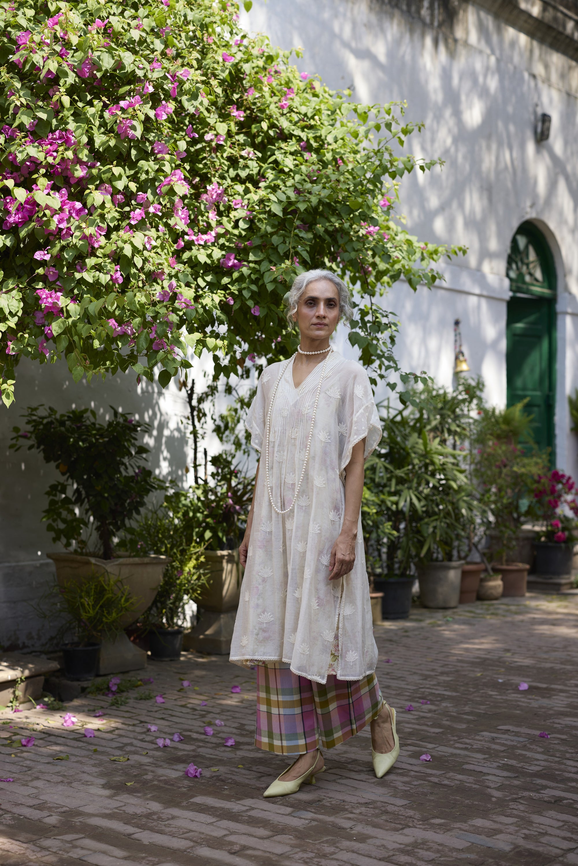 Chiaro Kaftan- Off white and Pink