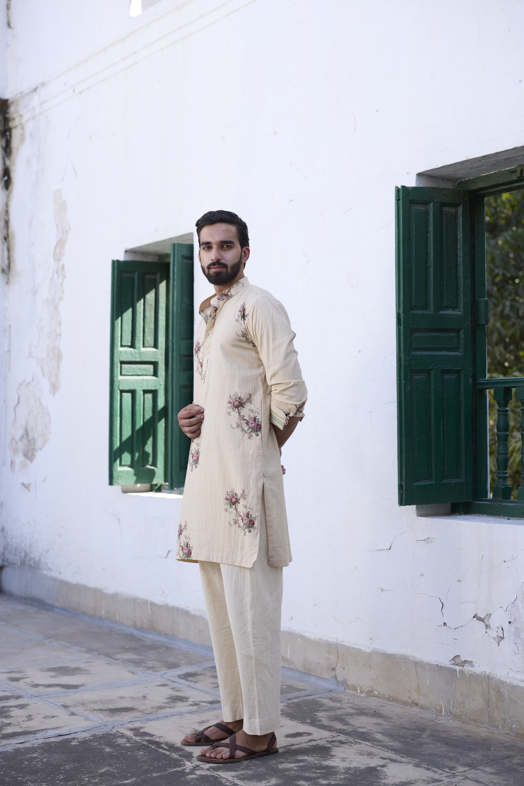 Brio Kurta- Ecru and Red