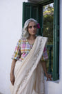 Fluer Saree- Ecru and Pink