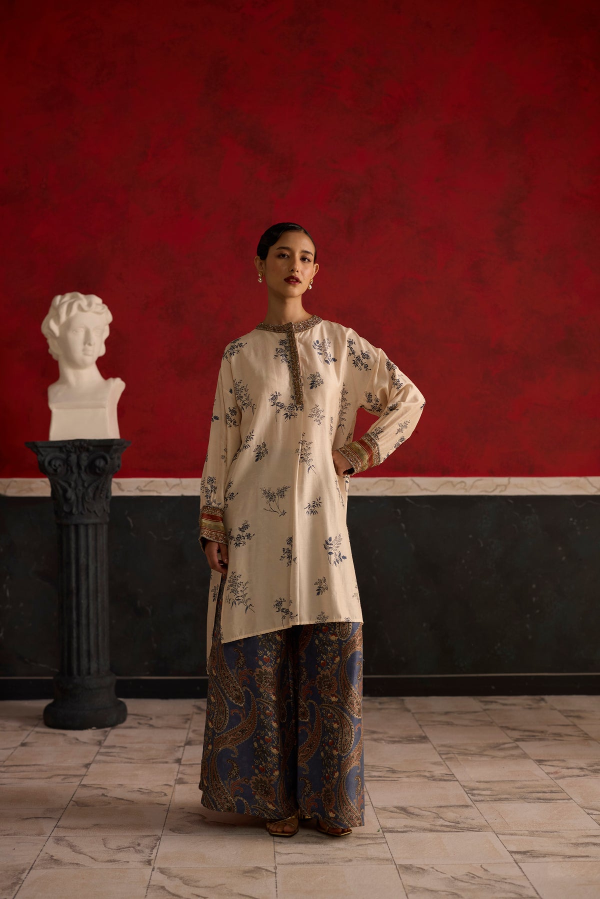 Liora Kurta set- Off white and blue