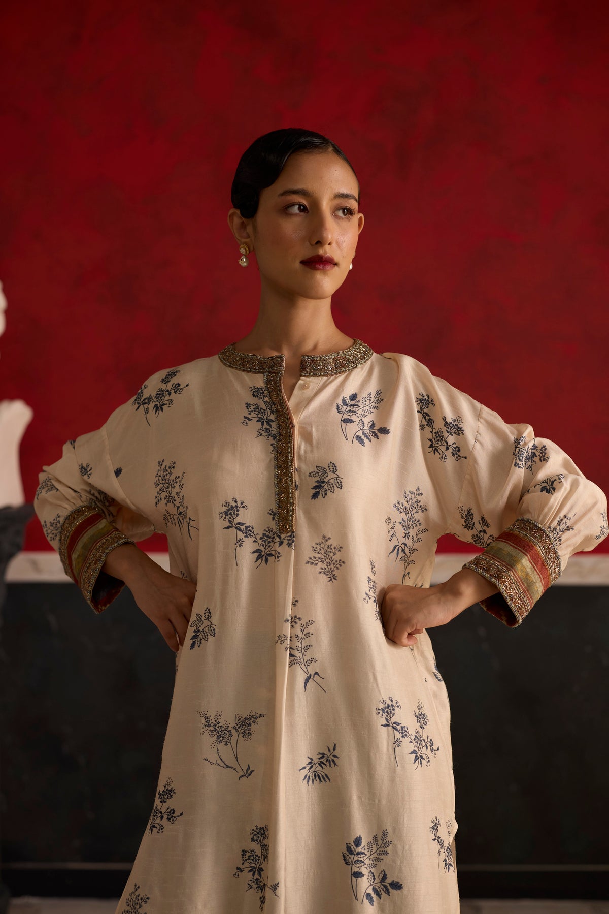 Liora Kurta set- Off white and blue