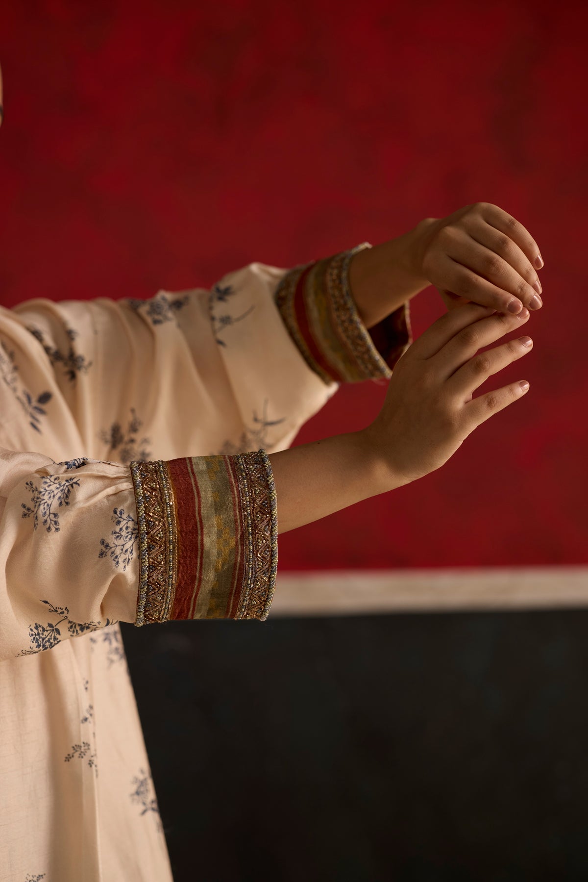 Liora Kurta set- Off white and blue