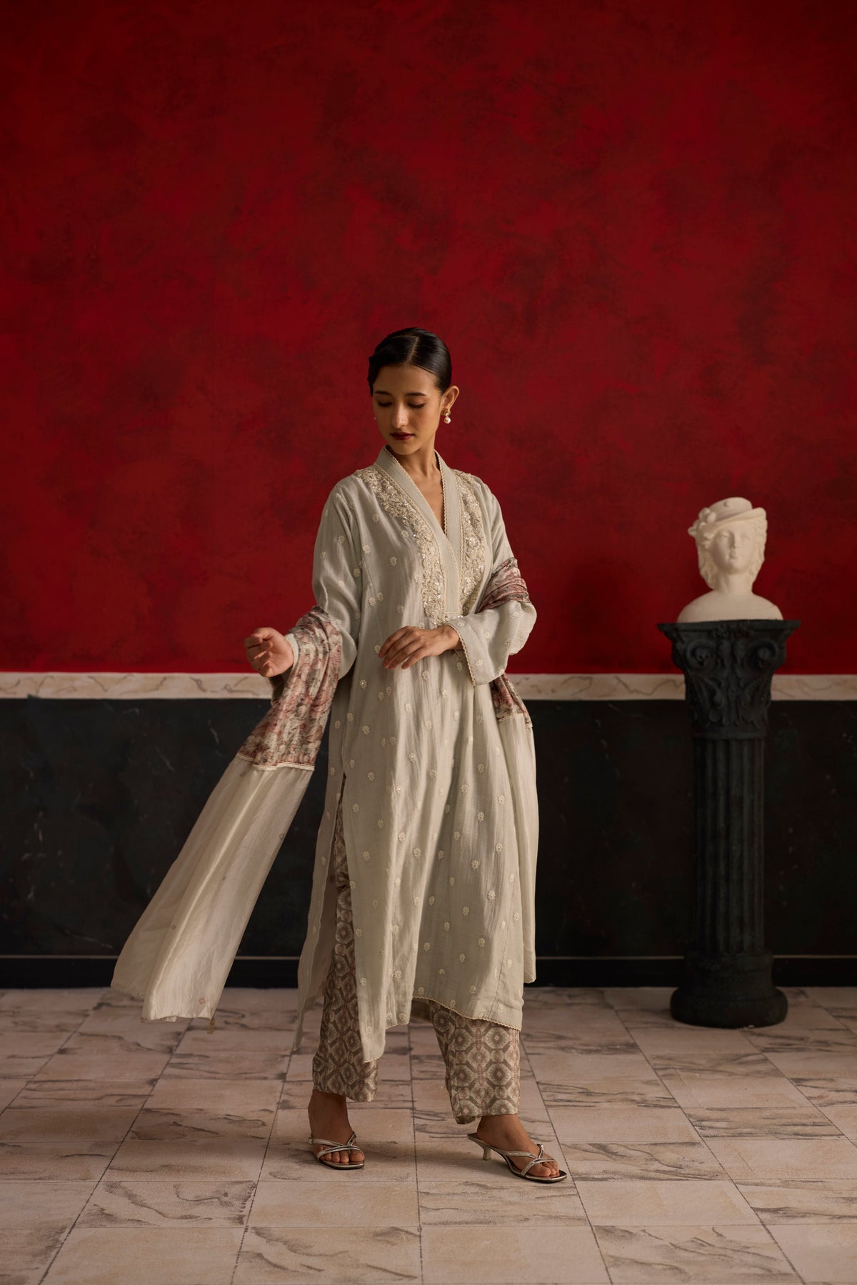 Kodo Kurta Set- Grey and Pink