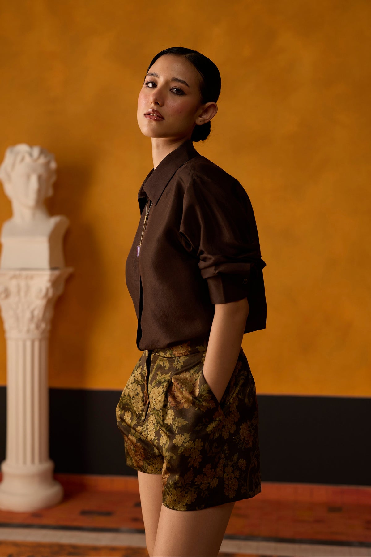 Eira Shirt- Brown