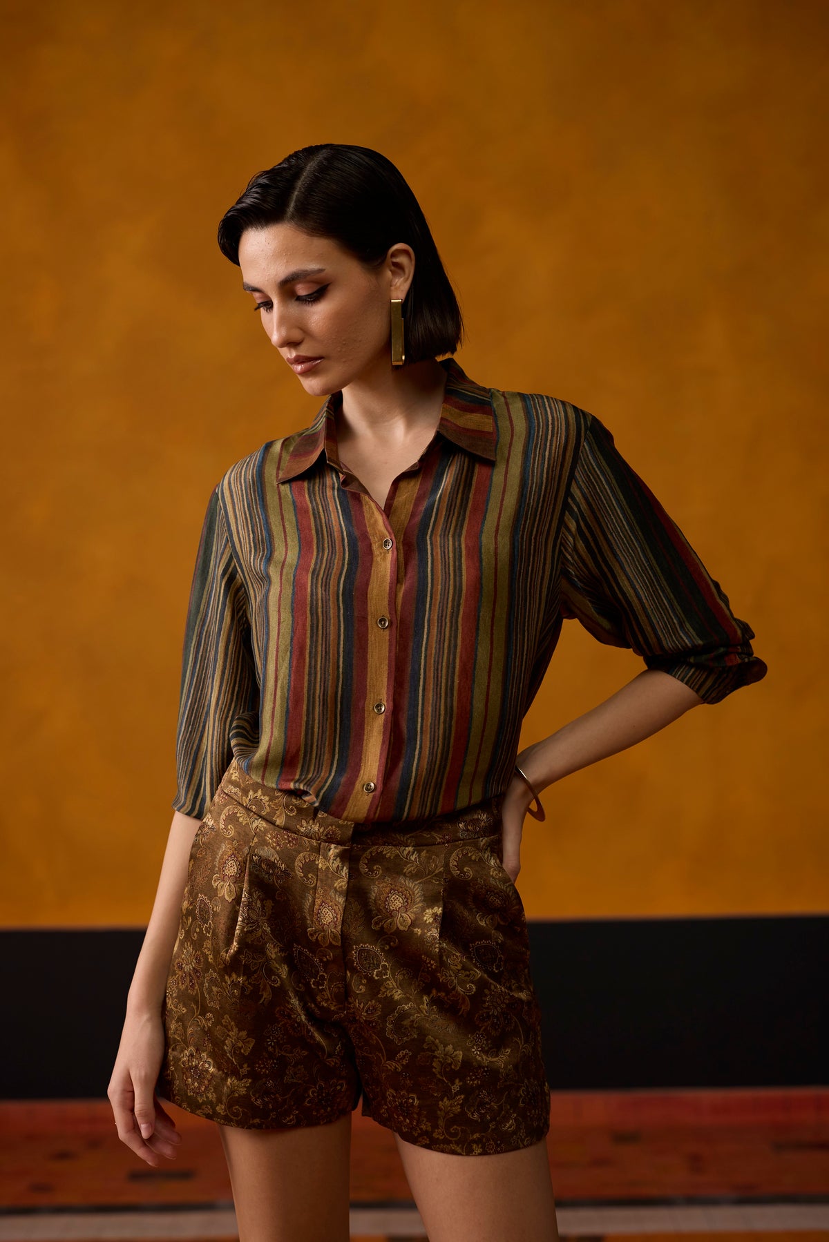 Eira Shirt- Brown and Blue