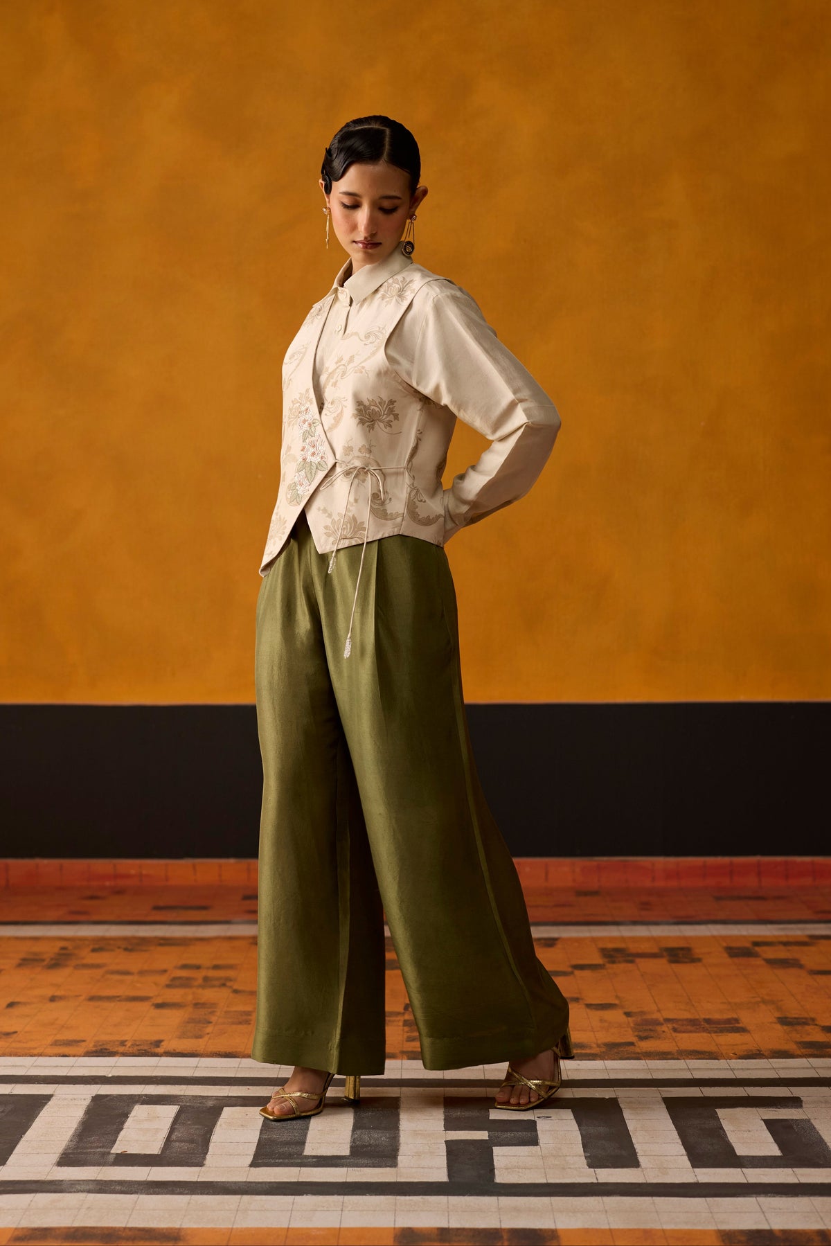 Roselle Jacket set- Off white and green