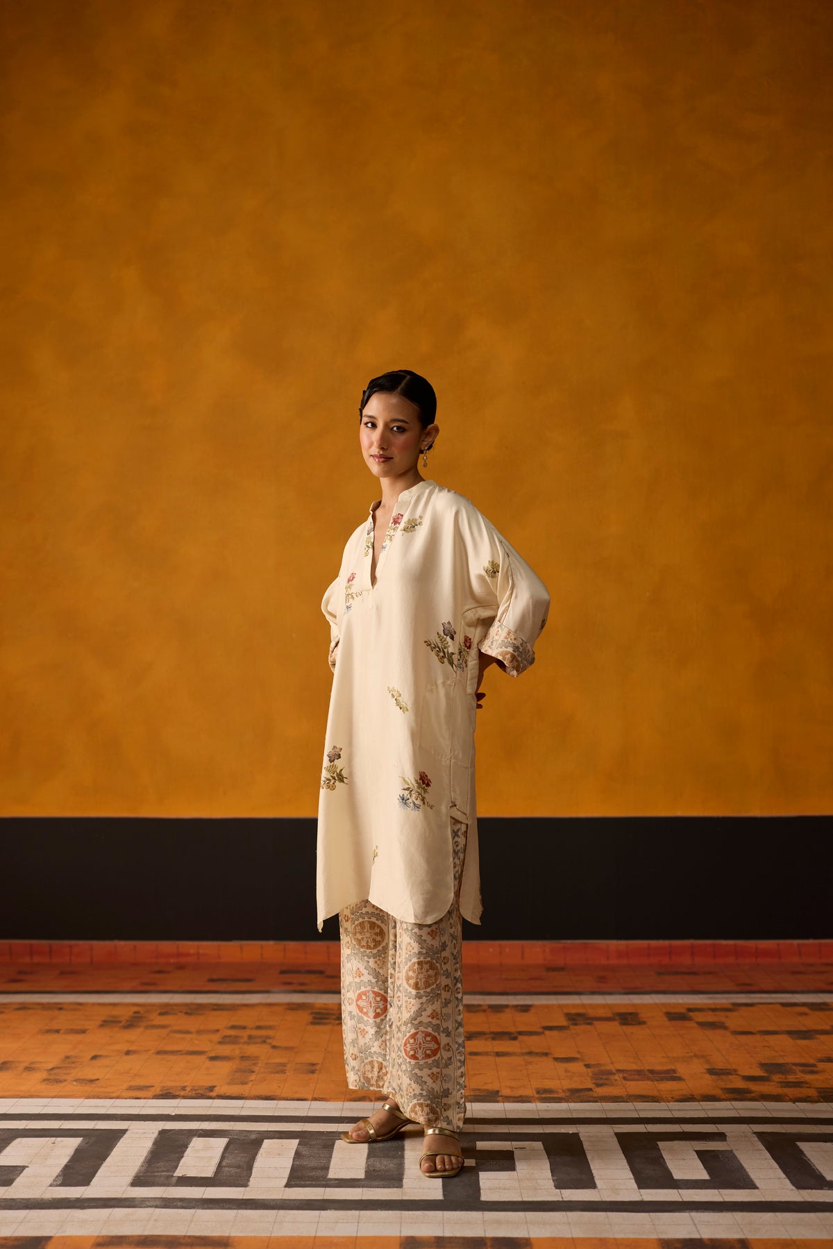 Ember Kurta set- Off white and Green