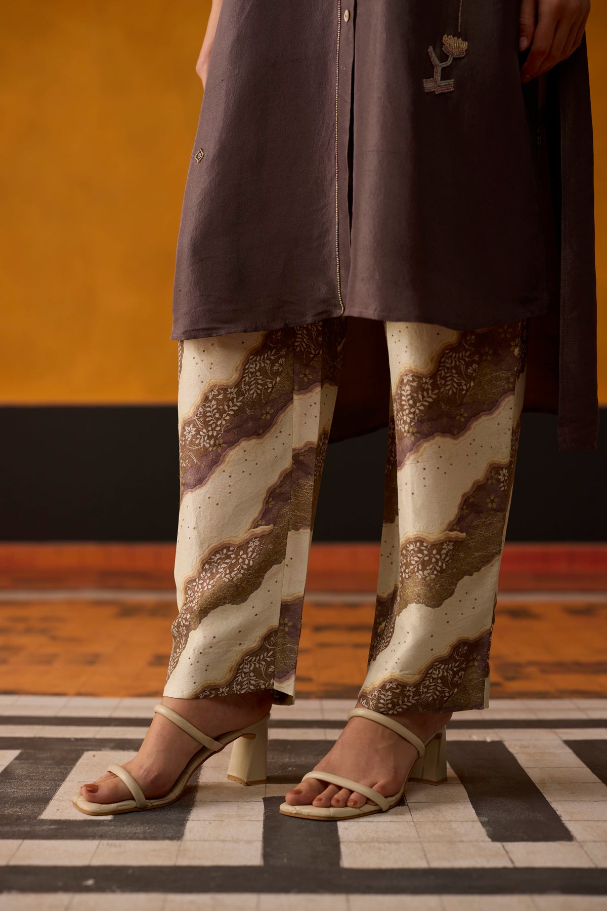 Ikkato Kurta Set- Purple and Brown