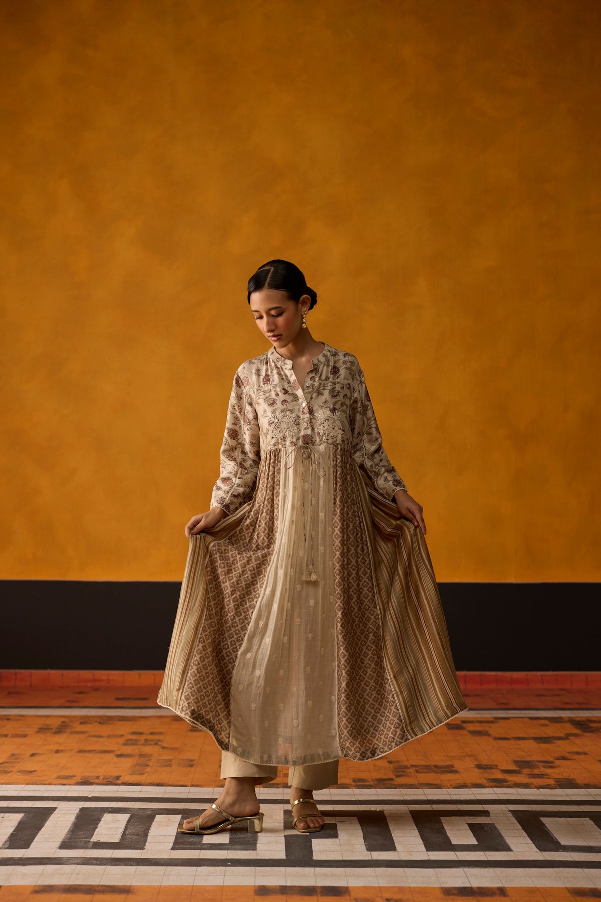 Chowa Kurta Set- Beige and Brown