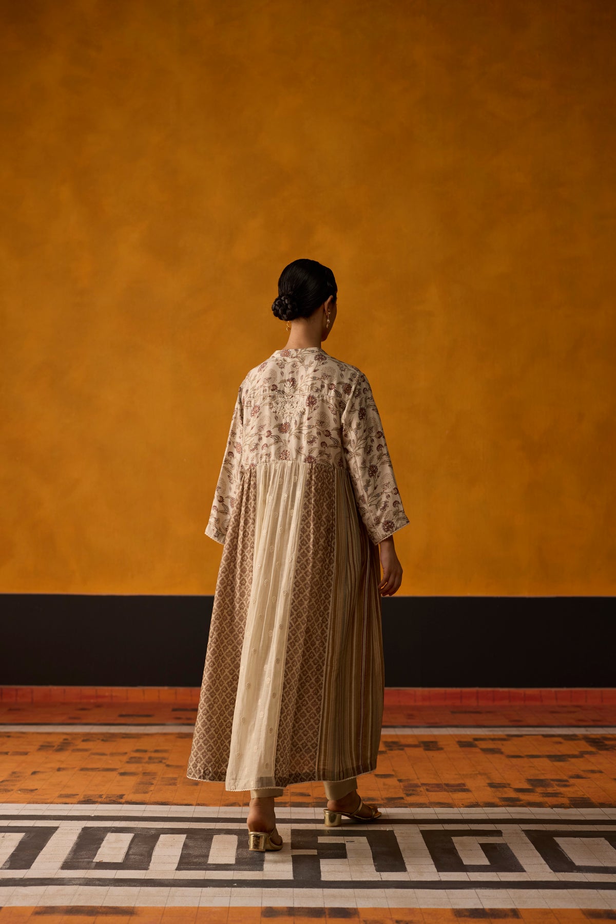 Chowa Kurta Set- Beige and Brown