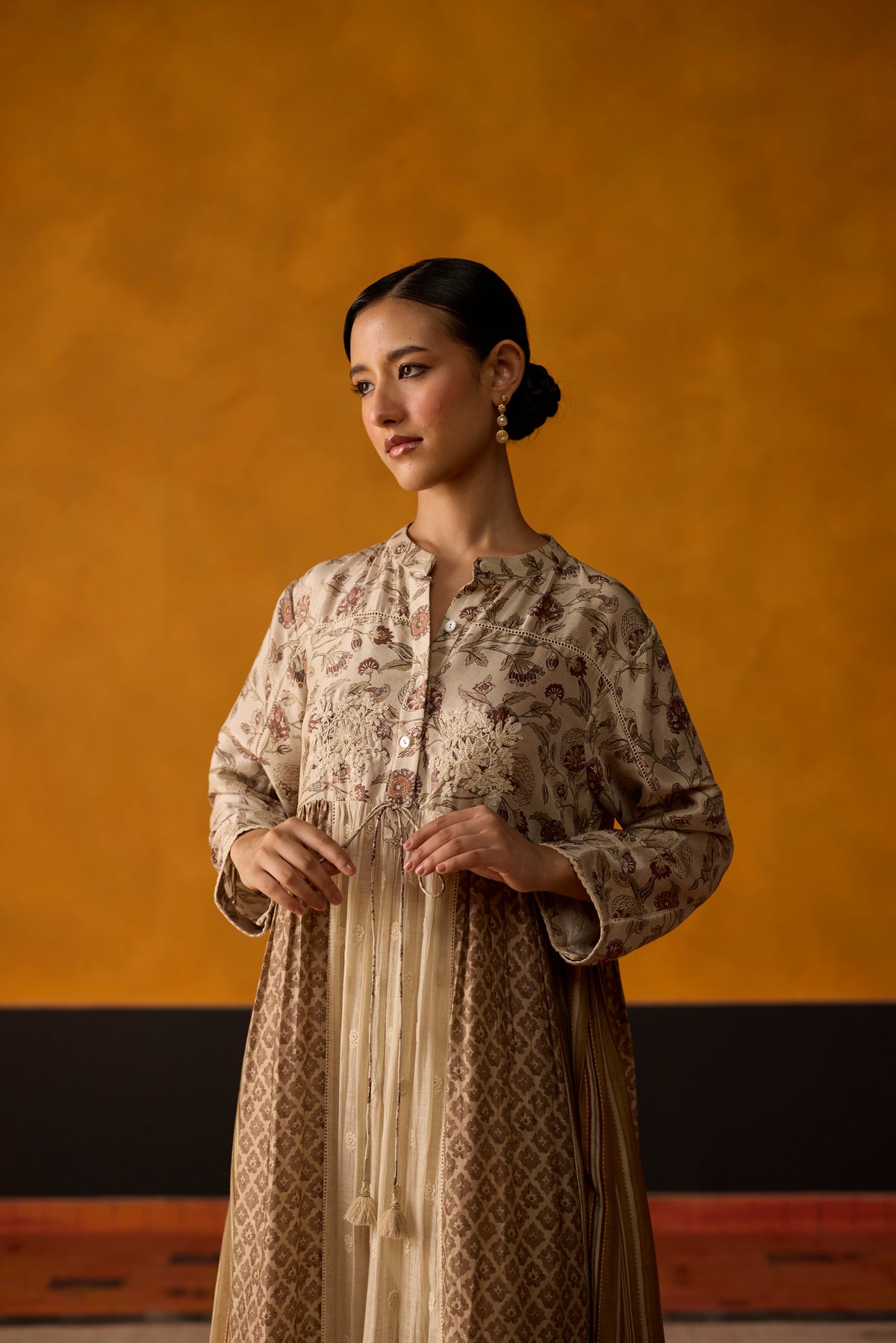 Chowa Kurta- Beige and Brown