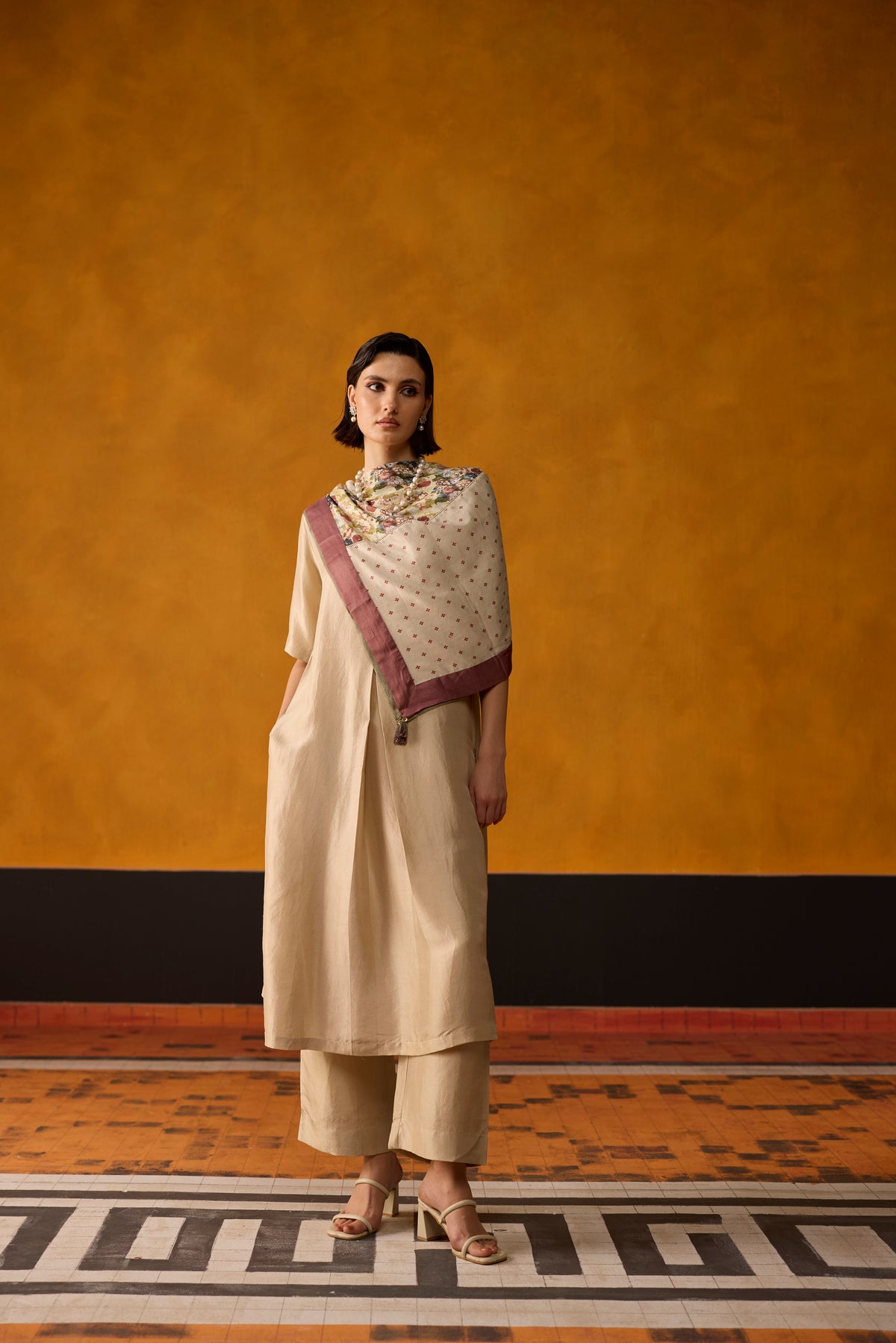Fulard Scarf- Beige and burgundy