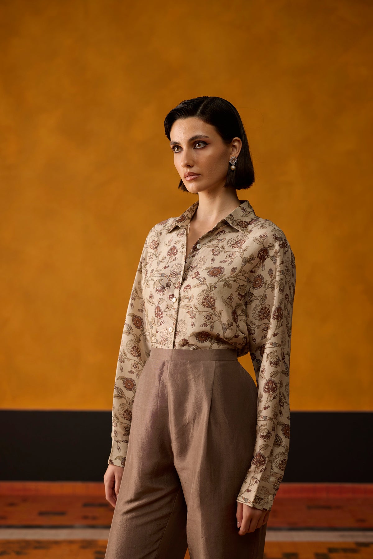 Noa Shirt- Brown