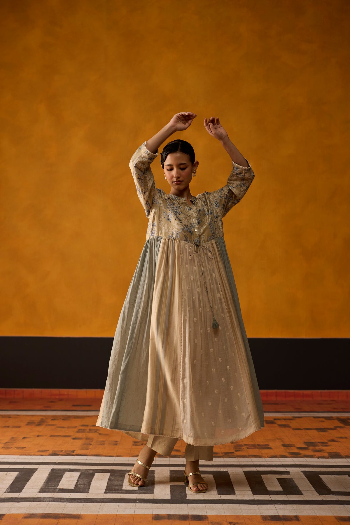 Chowa Kurta- Blue and Beige