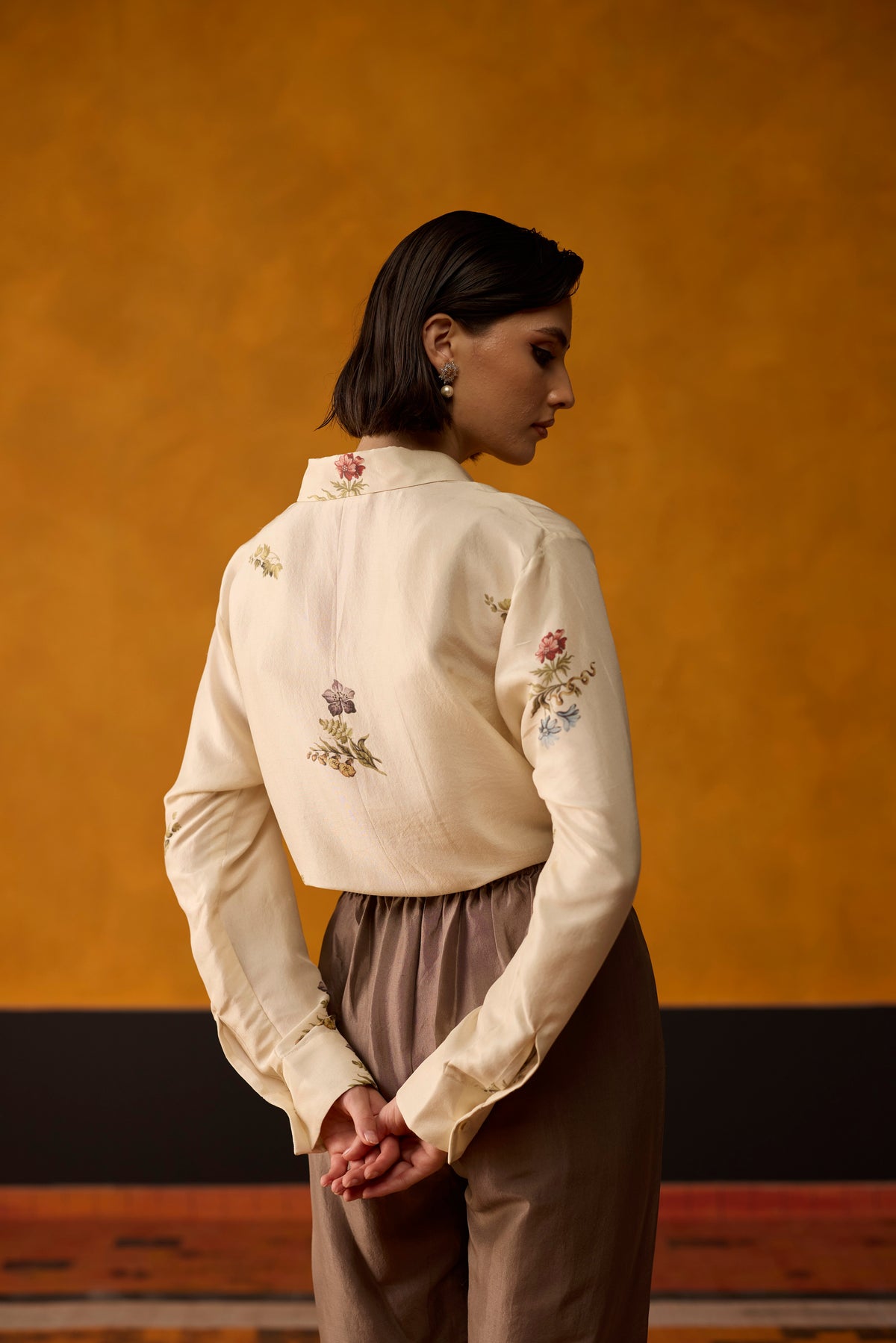 Noa Shirt- off white and Pink