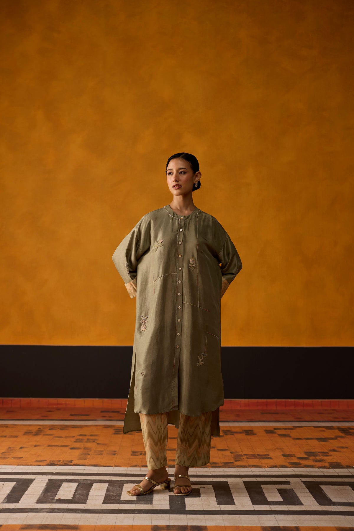 Ikkato Kurta Set- Green and Peach
