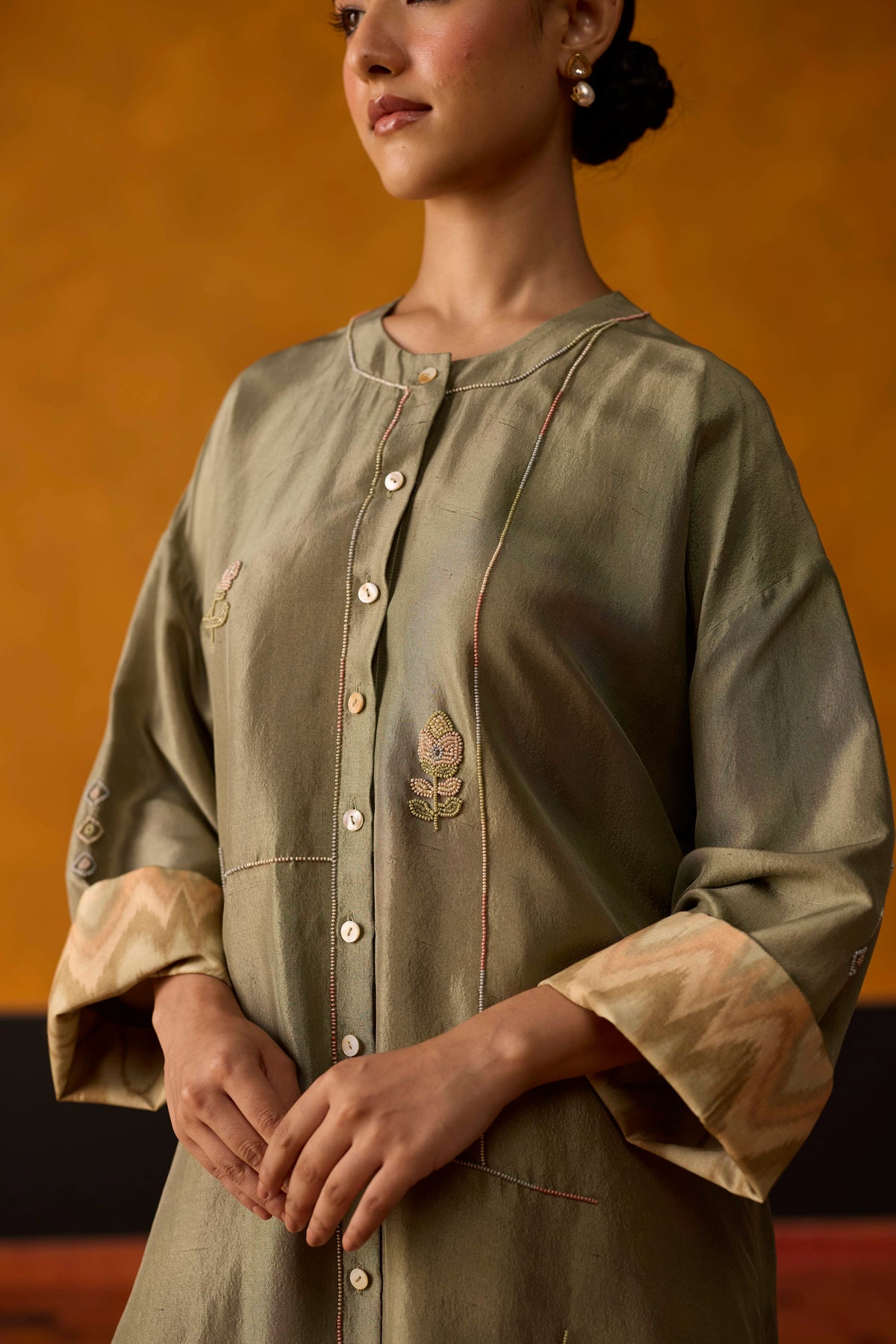 Ikkato Kurta Set- Green and Peach